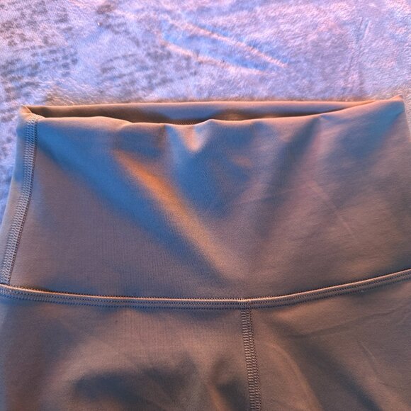 Lululemon Wunder Train High Rise Tight 25" - Picture 2 of 9